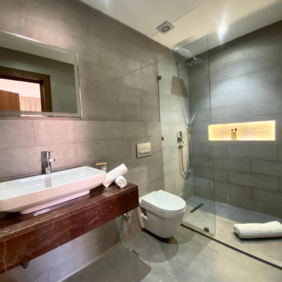 Rooftop Pool, Bright & Cozy Apartment In City Center Marrakesh Esterno foto
